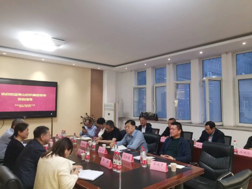 凯时AG集团党委书记、董事长吴宁带队赴河北科技大学纺织服装学院调研